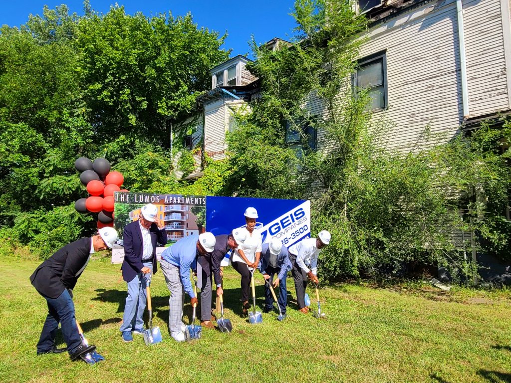 groundbreaking ceremony for The Lumos apartments