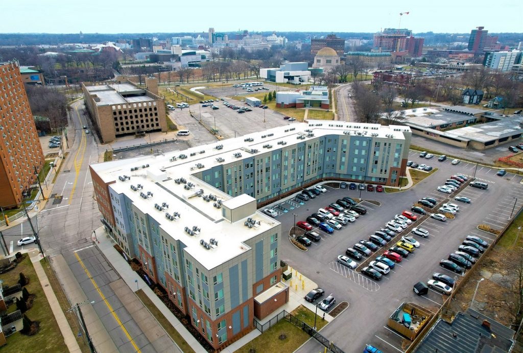 Aerial view of the new Axis at Ansel apartments and its proximity to University Circle destinations.