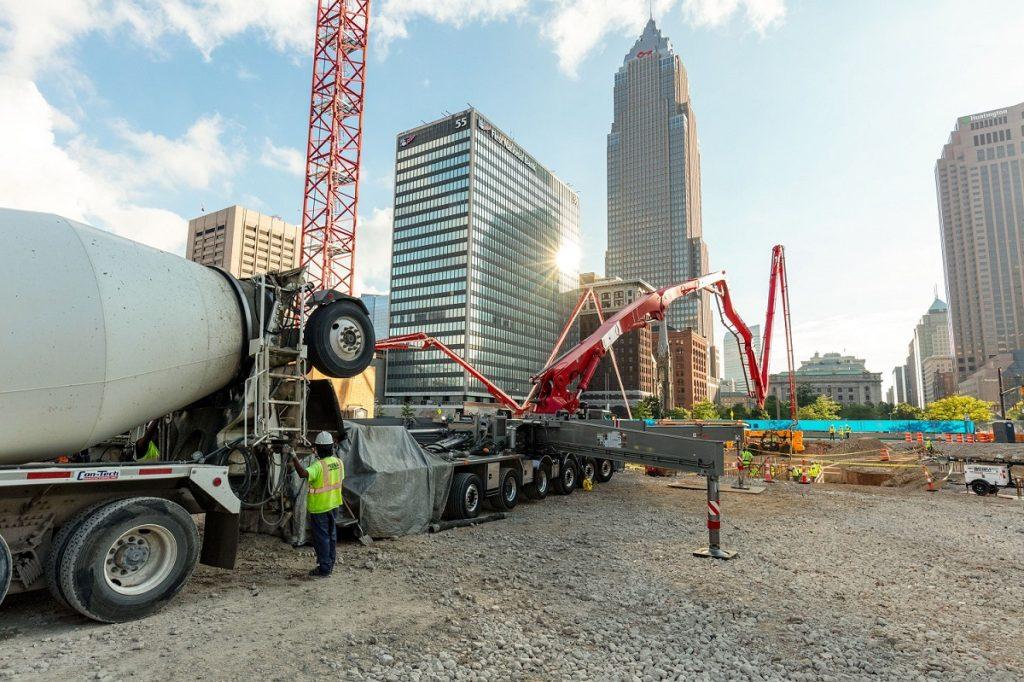 Concrete pour for the new Sherwin-Williams headquarters tower.