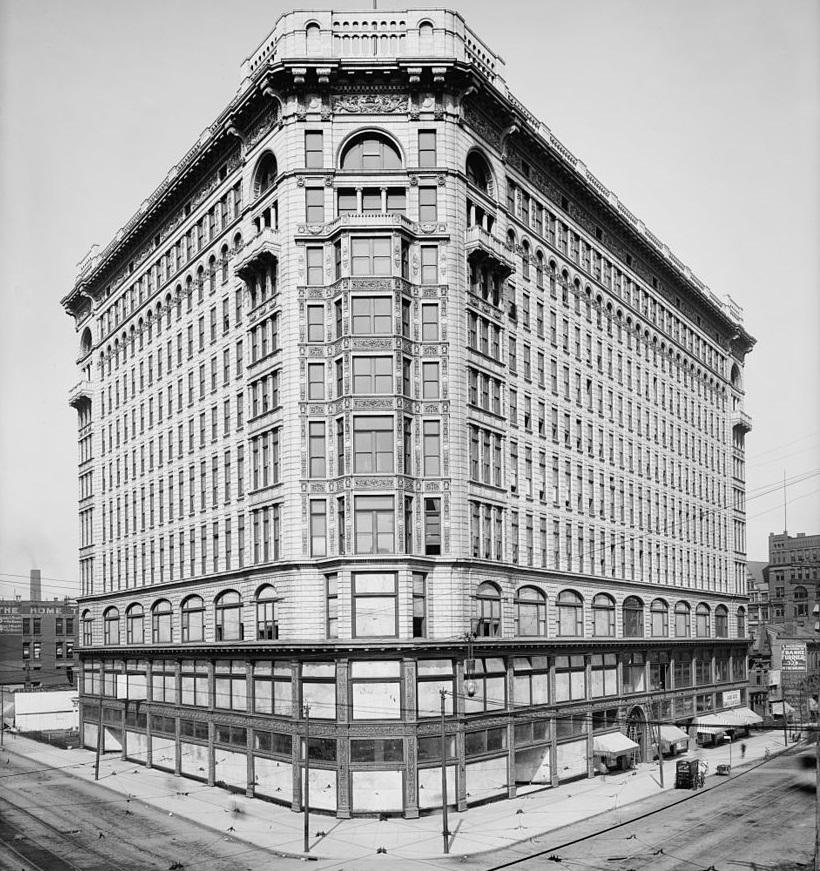 Rose Building shortly after it opened 120 years ago in downtown Cleveland.
