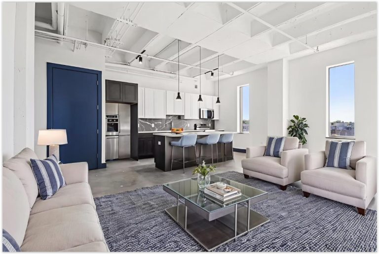 New Lakewood apartments open quietly – NEOtrans
